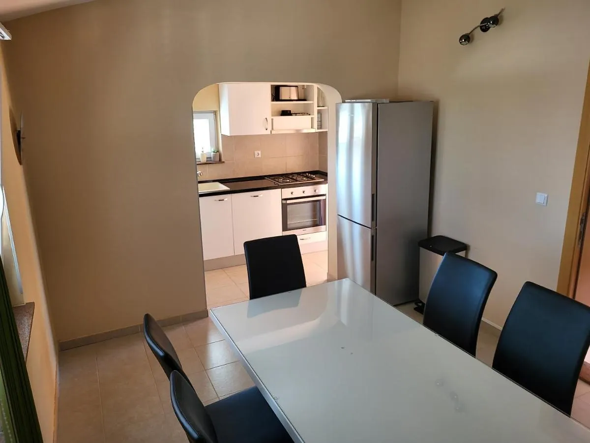 Apartment Leonardo Vrsi Chorvatsko