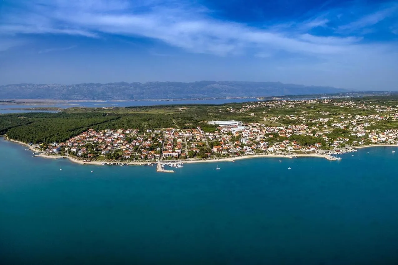 Apartment Leonardo Vrsi